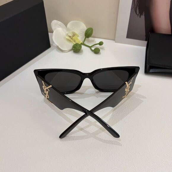 Yves Saint Laurent Black Sunglasses with Gold Logo - Picture 2 of 7